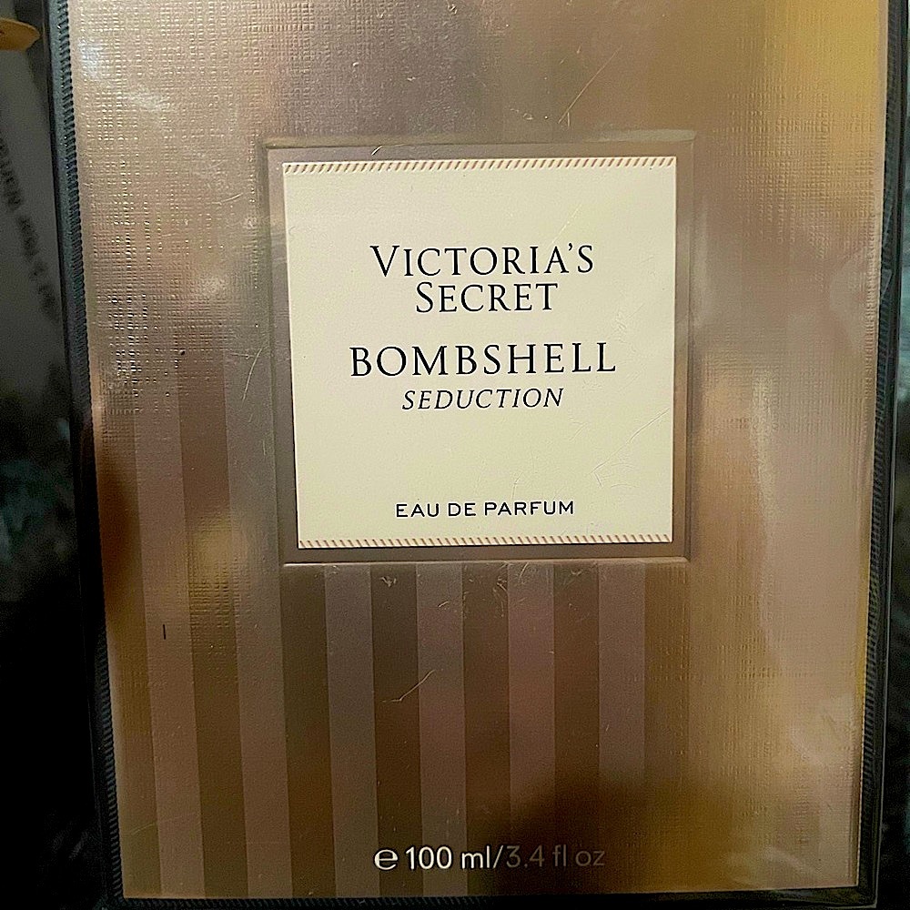 Victoria’s Secret Bombshell Seduction Eau de Parfume 3.4 oz. 100 ml